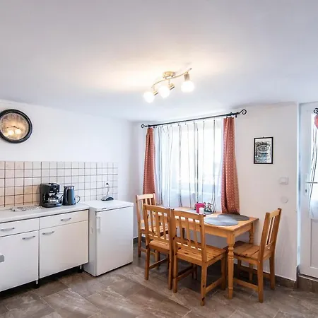 Somlo - Szalmaeger Vendeghaz Holiday home *